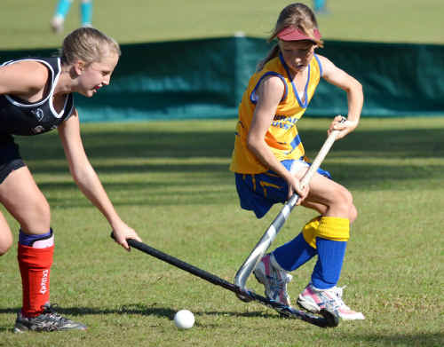 Stephanie Mills works the ball in Gympie’s win against Mackay.
